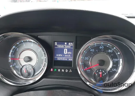 2016 Chrysler Town & Country Limited Platinum z USA, uszkodzony, nr VIN 2C4RC1GG6GR255114